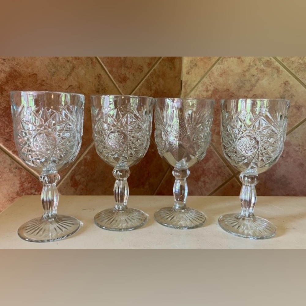 Vintage Libbey 4 Hobstar Star of David Goblets